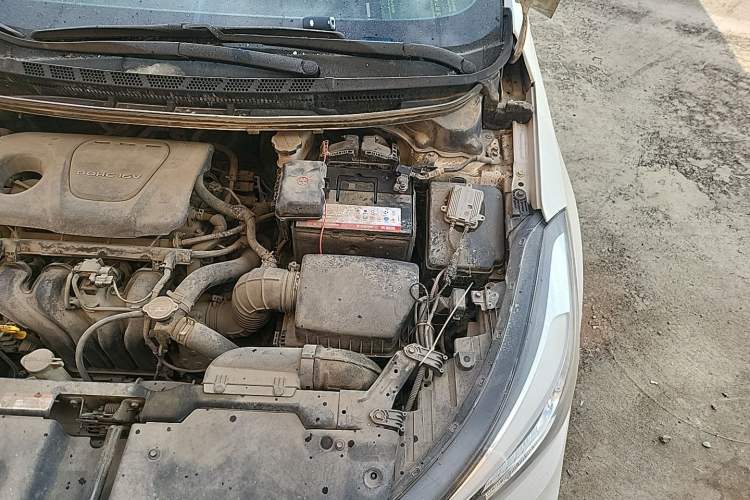 Used Kia K3 2016 1.6L Automatic GLS Engine Bay Left