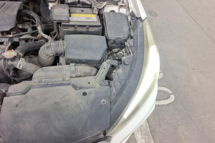 Used Kia K3 2016 1.6L Automatic GLS Engine Bay Left