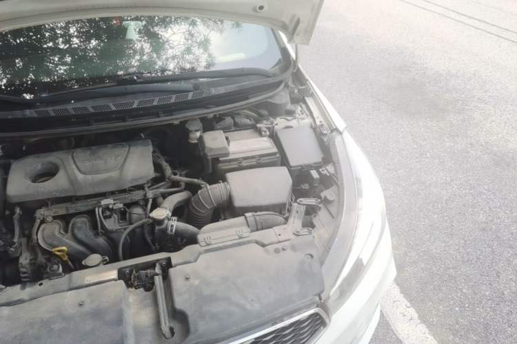 Used Kia K3 2016 1.6L Automatic GLS Engine Bay Left