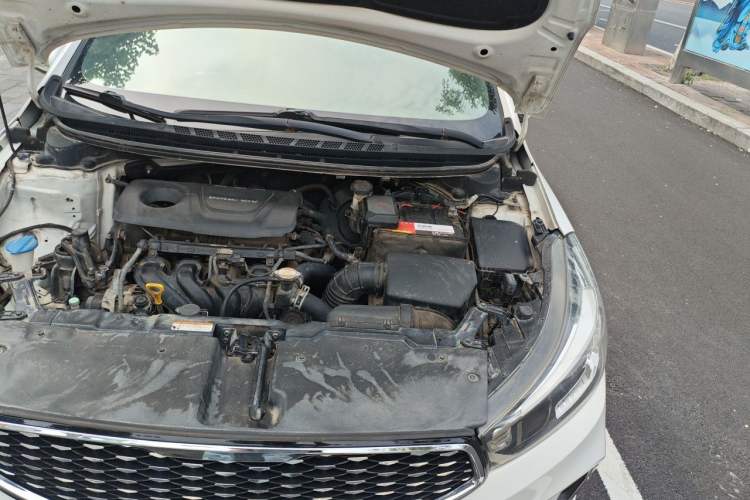 Used Kia K3 2016 1.6L Automatic GLS Engine Bay Left
