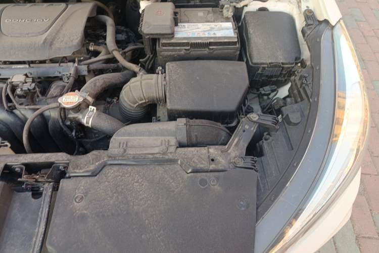 Used Kia K3 2016 1.6L Automatic GLS Engine Bay Left
