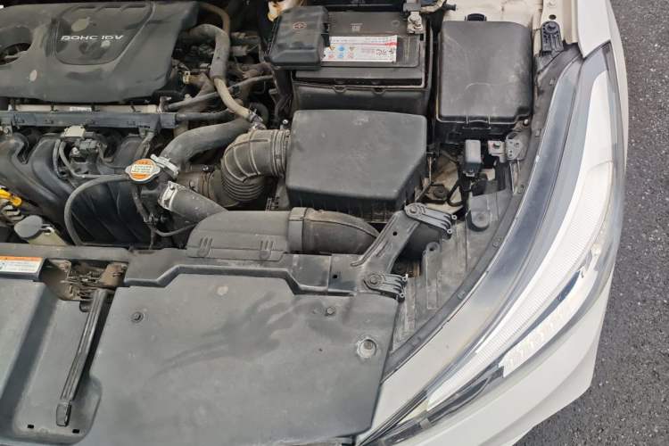 Used Kia K3 2016 1.6L Automatic GLS Engine Bay Left