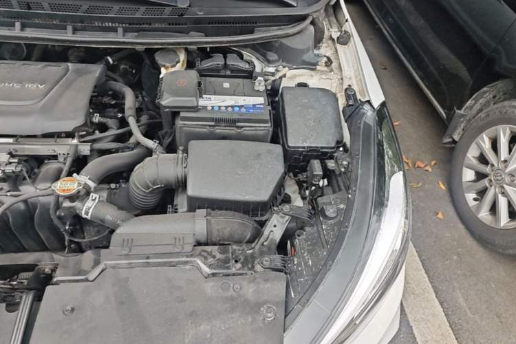 Used Kia K3 2016 1.6L Automatic GLS Engine Bay Left