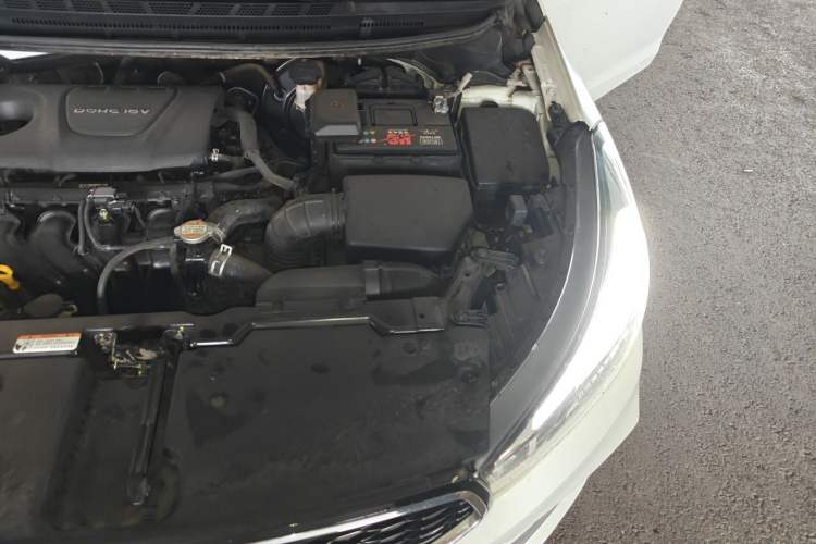 Used Kia K3 2016 1.6L Automatic GLS Engine Bay Left