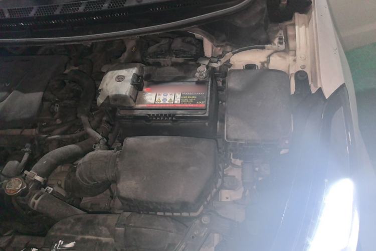 Used Kia K3 2016 1.6L Automatic GLS Engine Bay Left