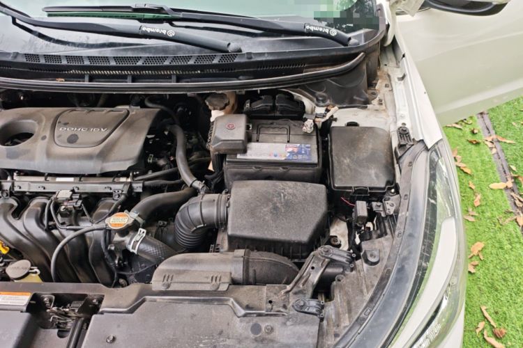 Used Kia K3 2016 1.6L Automatic GLS Engine Bay Left
