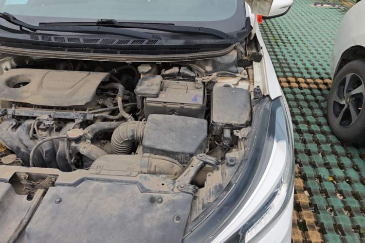 Used Kia K3 2016 1.6L Automatic GLS Engine Bay Left