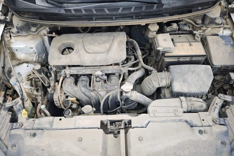 Used Kia K3 2016 1.6L Automatic GL Engine Bay