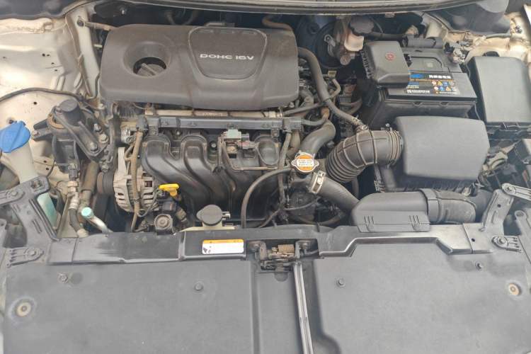 Used Kia K3 2016 1.6L Manual GL Engine Bay