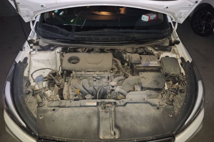 Used Kia K3 2016 1.6L Automatic GLS Engine Bay