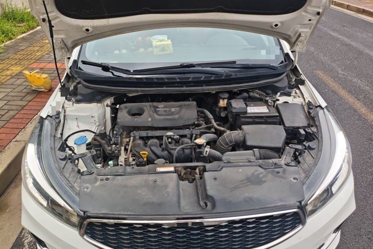 Used Kia K3 2016 1.6L Automatic GLS Engine Bay