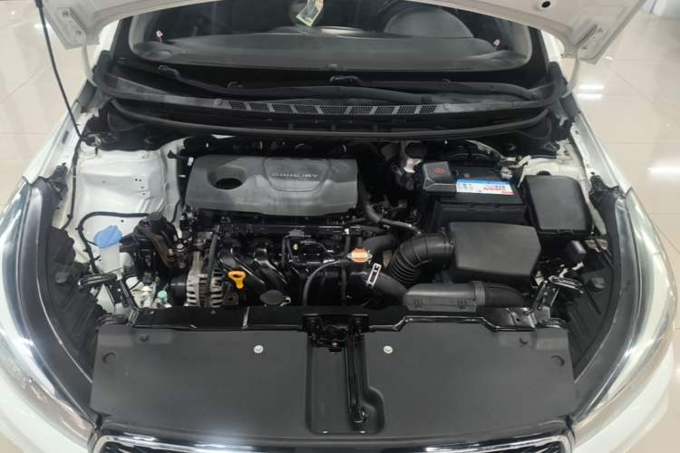 Used Kia K3 2016 1.6L Automatic GLS Engine Bay