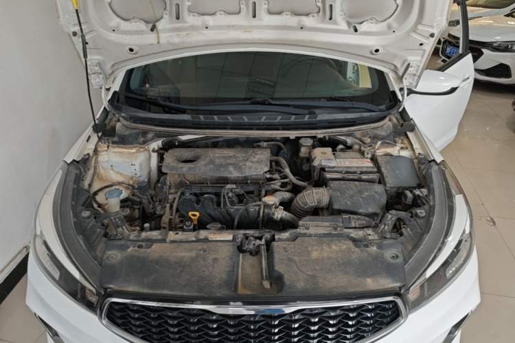 Used Kia K3 2016 1.6L Manual GL Engine Bay