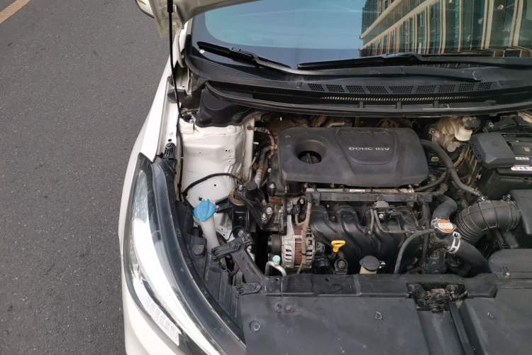 Used Kia K3 2016 1.6L Automatic GLS Engine Bay Right