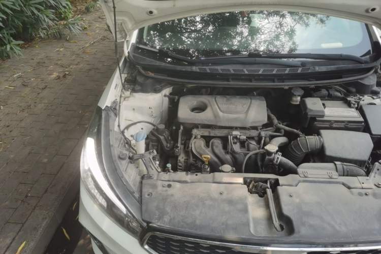 Used Kia K3 2016 1.6L Automatic GLS Engine Bay Right