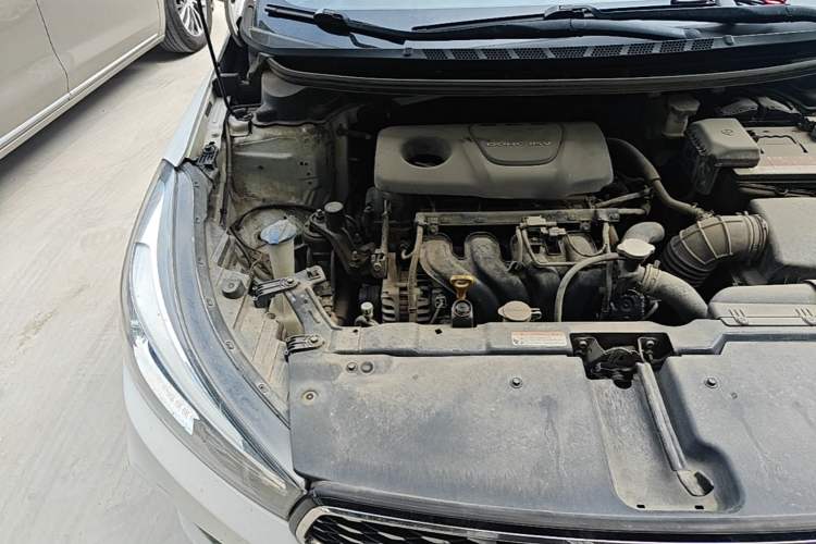 Used Kia K3 2016 1.6L Automatic GLS Engine Bay Right