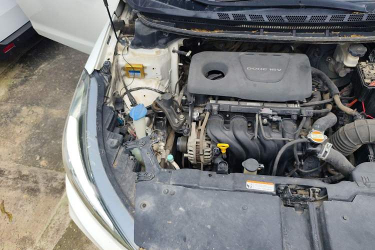 Used Kia K3 2016 1.6L Automatic GLS Engine Bay Right