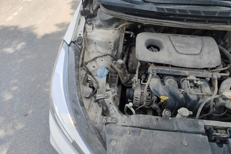 Used Kia K3 2016 1.6L Automatic with Sunroof Engine Bay Right