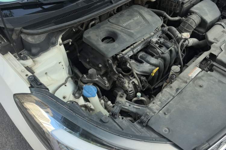 Used Kia K3 2016 1.6L Automatic GLS Engine Bay Right