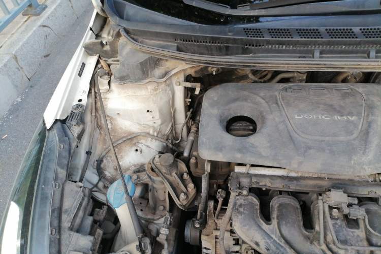 Used Kia K3 2016 1.6L Manual GL Engine Bay Right