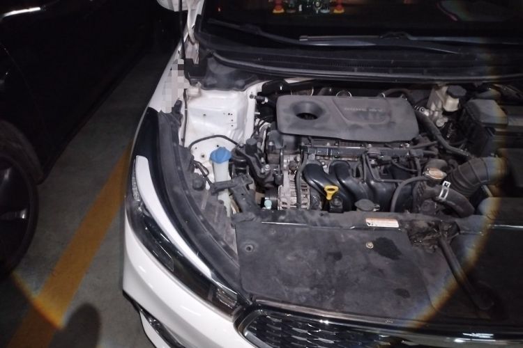 Used Kia K3 2016 1.6L Automatic GLS Engine Bay Right