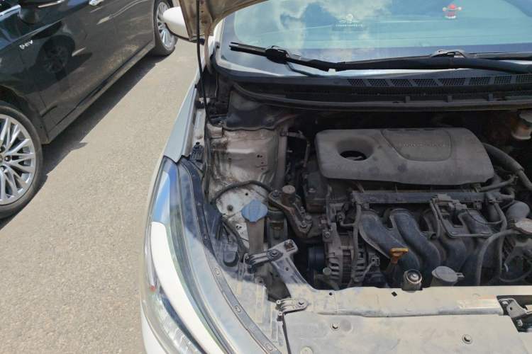 Used Kia K3 2016 1.6L Automatic GLS Engine Bay Right