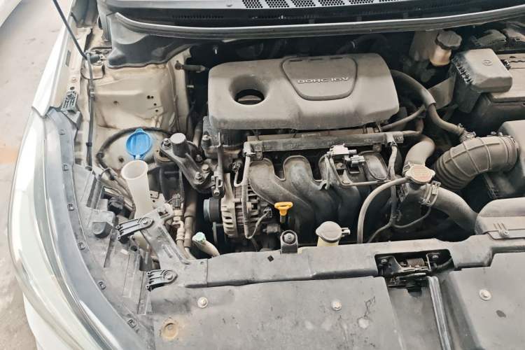 Used Kia K3 2016 1.6L Automatic GLS Engine Bay Right