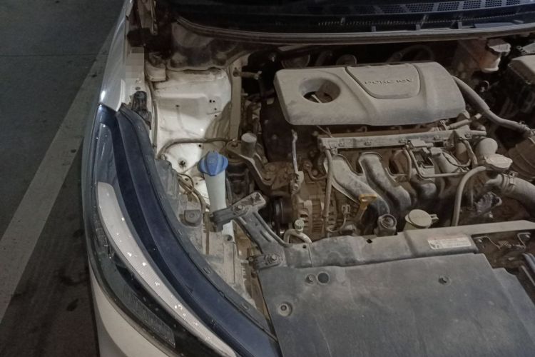 Used Kia K3 2016 1.6L Automatic GLS Engine Bay Right