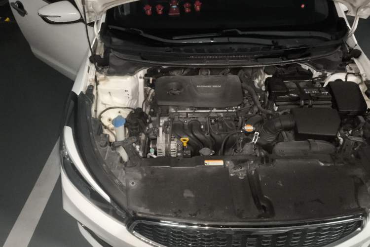 Used Kia K3 2016 1.6L Automatic DLX Engine Bay Right