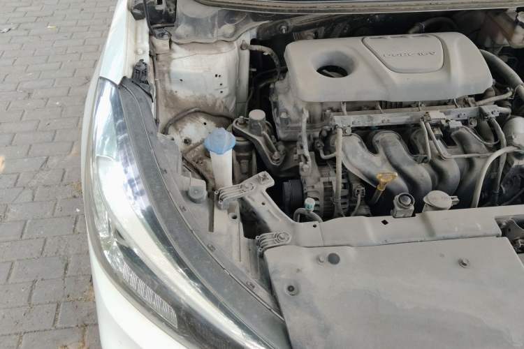 Used Kia K3 2016 1.6L Manual GLS Engine Bay Right