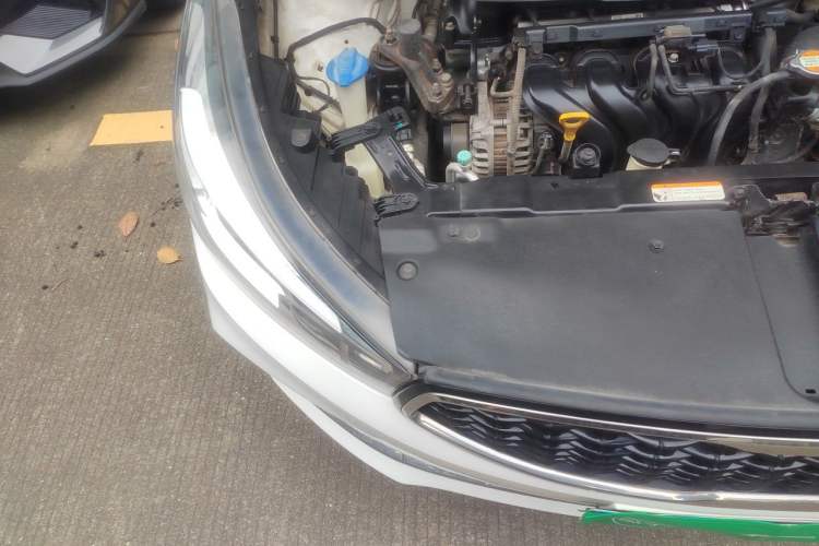 Used Kia K3 2016 1.6L Automatic GLS Engine Bay Right