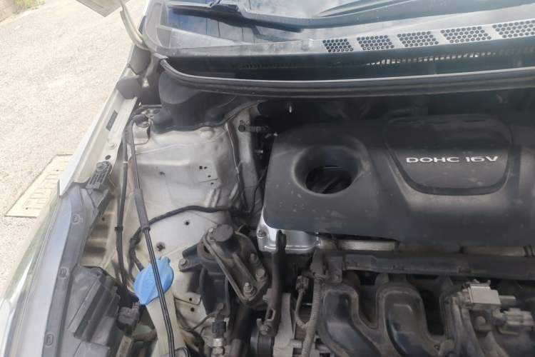 Used Kia K3 2016 1.6L Automatic GLS Engine Bay Right
