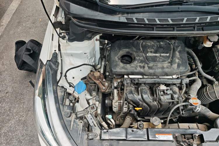 Used Kia K3 2016 1.6L Automatic GLS Engine Bay Right