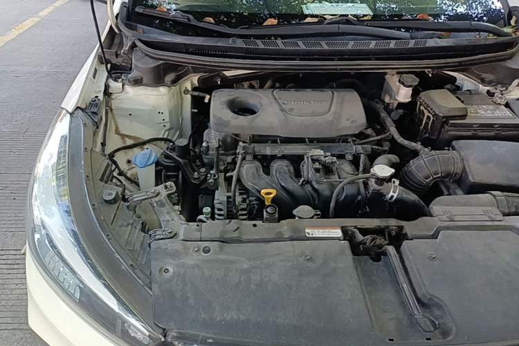 Used Kia K3 2016 1.6L Manual GL Engine Bay Right