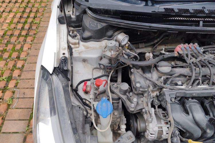 Used Kia K3 2016 1.6L Automatic GL Engine Bay Right