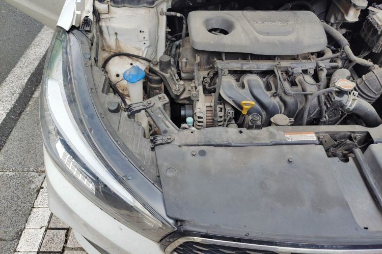 Used Kia K3 2016 1.6L Automatic GLS Engine Bay Right