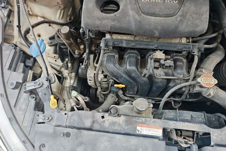 Used Kia K3 2016 1.6L Automatic with Sunroof Engine Bay Right