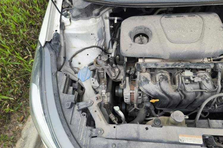 Used Kia K3 2016 1.6L Automatic GLS Engine Bay Right