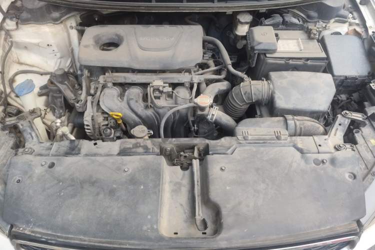 Used Kia K3 2016 1.6L Automatic GLS Engine Bay