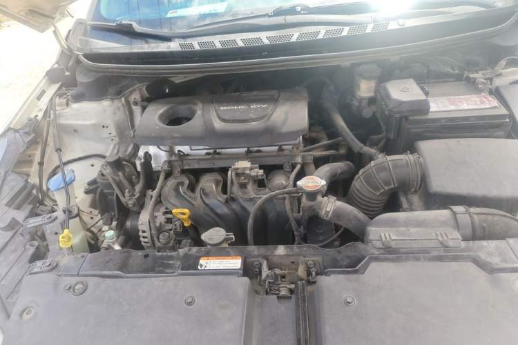 Used Kia K3 2016 1.6L Automatic GLS Engine Bay