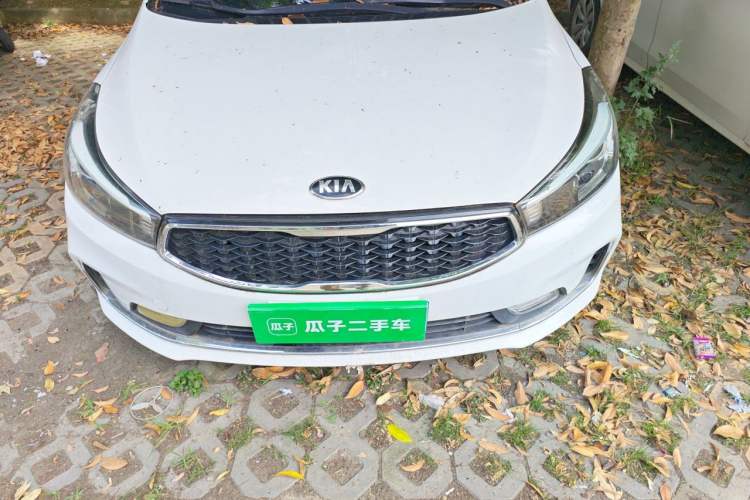 Used Kia K3 2016 1.6L Manual GLS Engine Bay