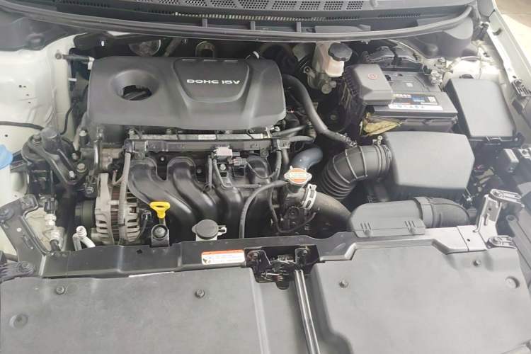 Used Kia K3 2016 1.6L Automatic GLS Engine Bay