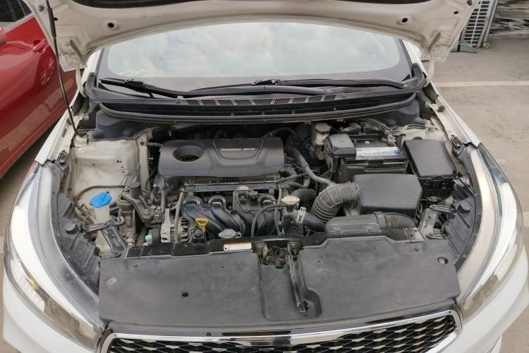 Used Kia K3 2016 1.6L Automatic GLS Engine Bay