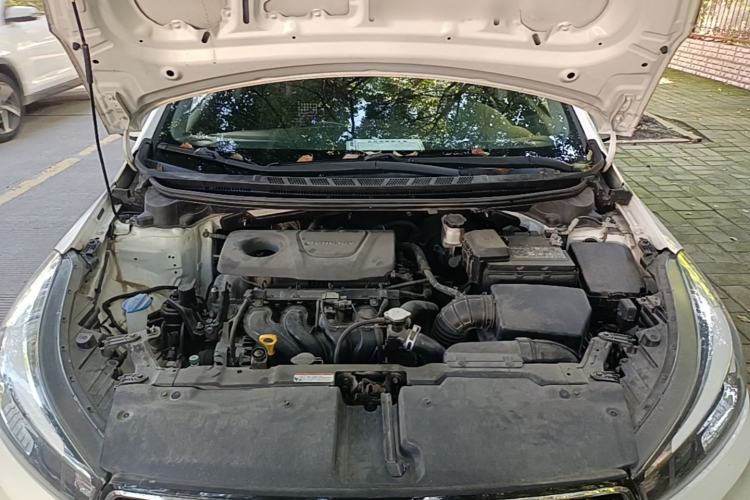 Used Kia K3 2016 1.6L Manual GL Engine Bay