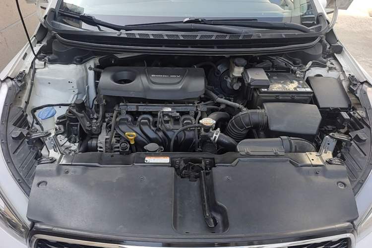 Used Kia K3 2016 1.6L Automatic GLS Engine Bay