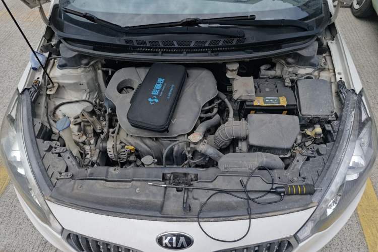 Used Kia K3 2016 1.6L Automatic GLS Engine Bay