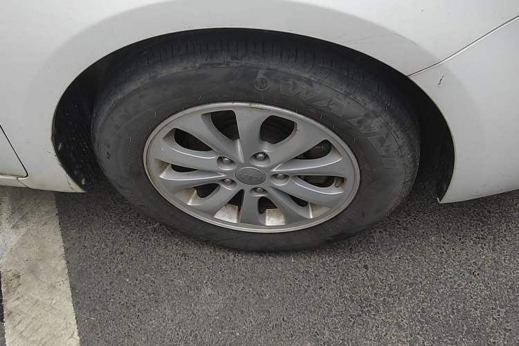 Used Kia K3 2016 1.6L Manual GL Exterior 1