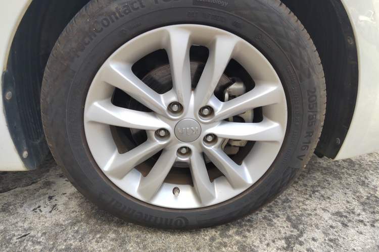Used Kia K3 2016 1.6L Automatic GL Exterior 1