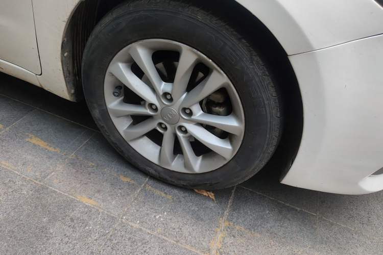 Used Kia K3 2016 1.6L Automatic GLS Exterior 1