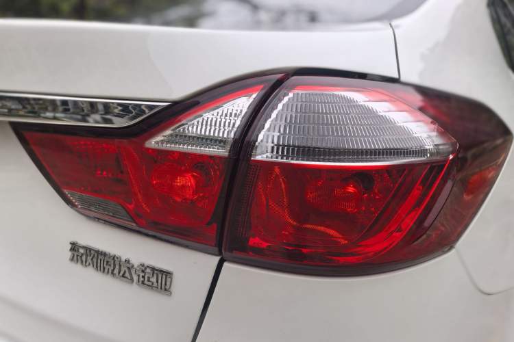 Used Kia K3 2016 1.6L Automatic DLX Exterior 10
